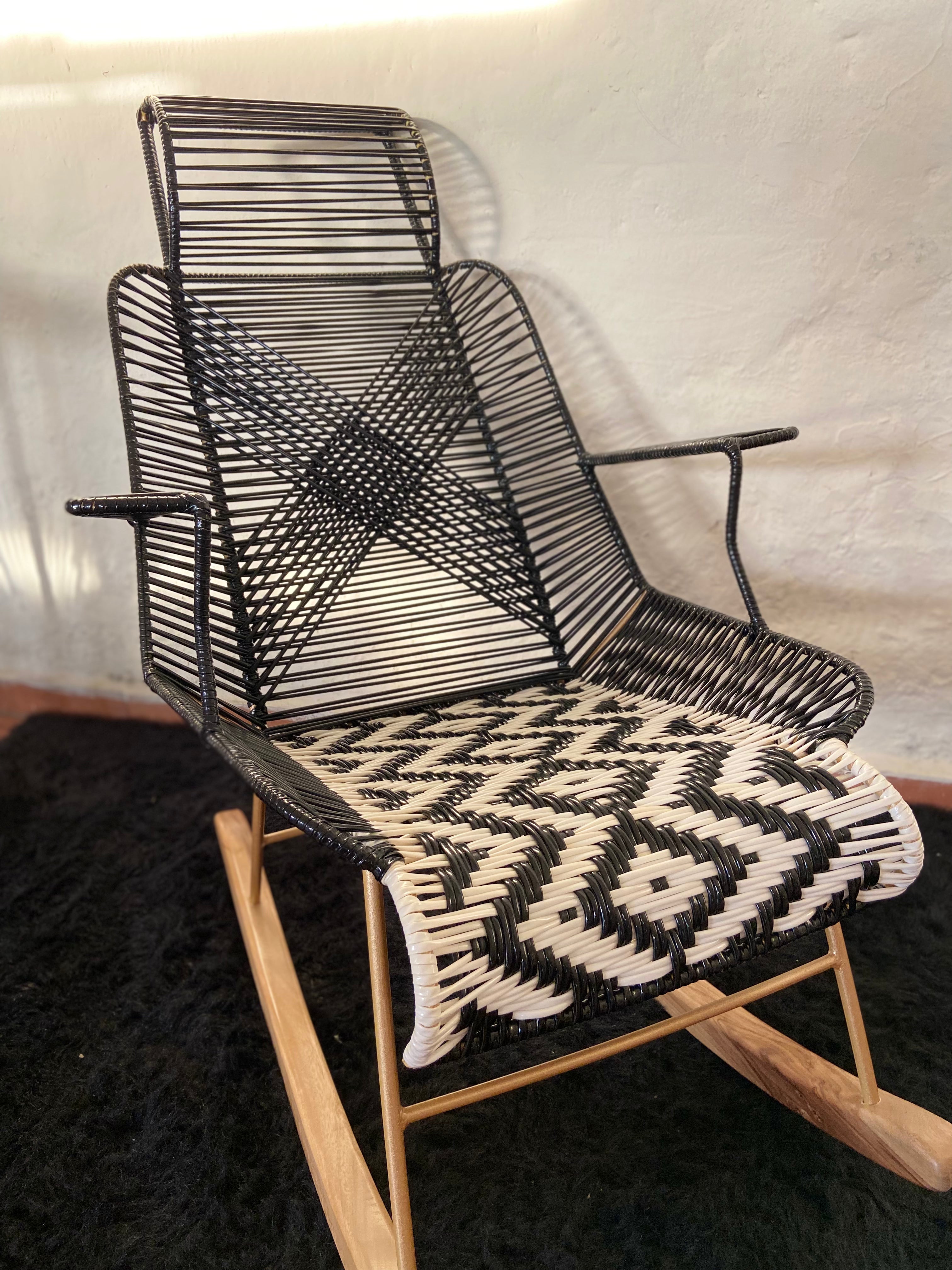Silla mecedero tradicional