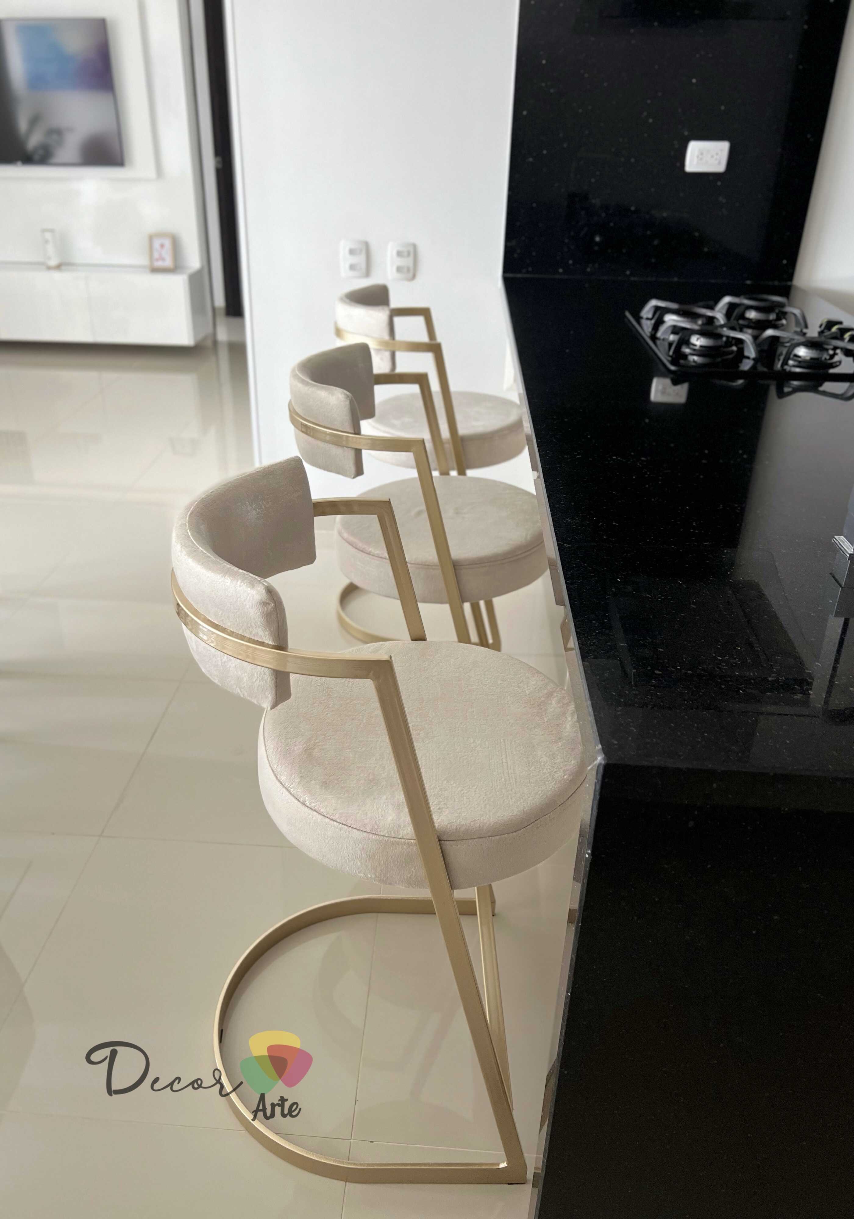 Silla de barra Adhara